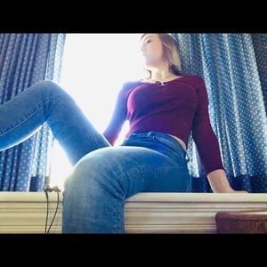 Meet your Posher, Ariana